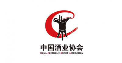 中國酒業協會發布《2023中國白酒市場中期研究報告》