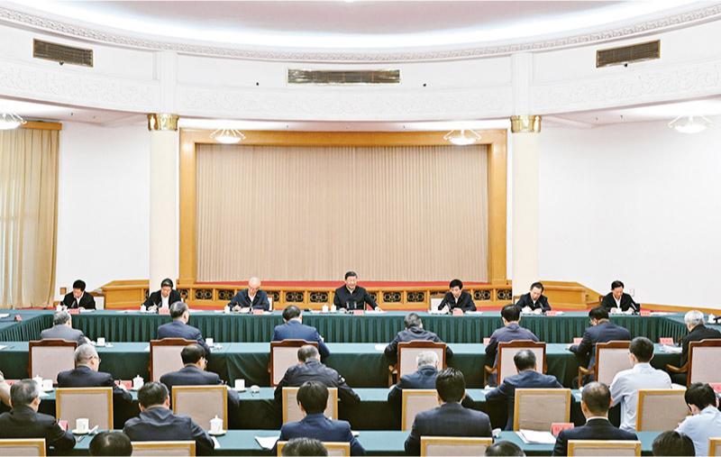 　2024年5月23日下午，中共中央總書記、國家主席、中央軍委主席習近平在山東省濟南市主持召開企業和專家座談會并發表重要講話。 新華社記者 謝環馳/攝